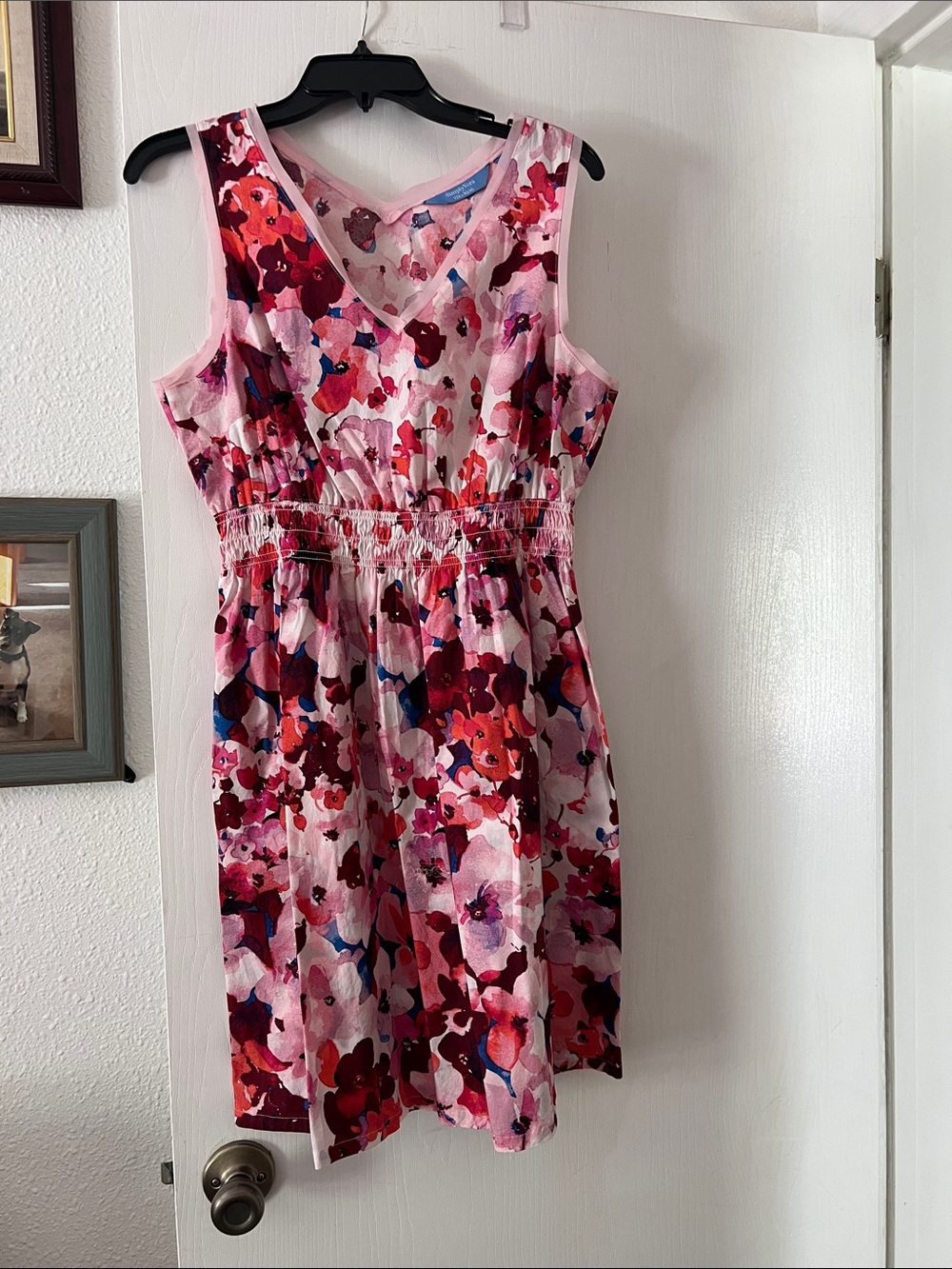 Vera Wang Pink Multi-Color Floral Sleeveless Dress